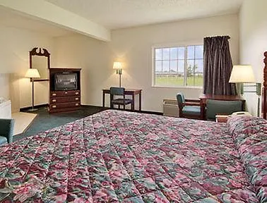 Super 8 By Wyndham Mt. Carmel Il Hotel