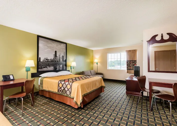 Super 8 By Wyndham Mt. Carmel Il Hotel 2*