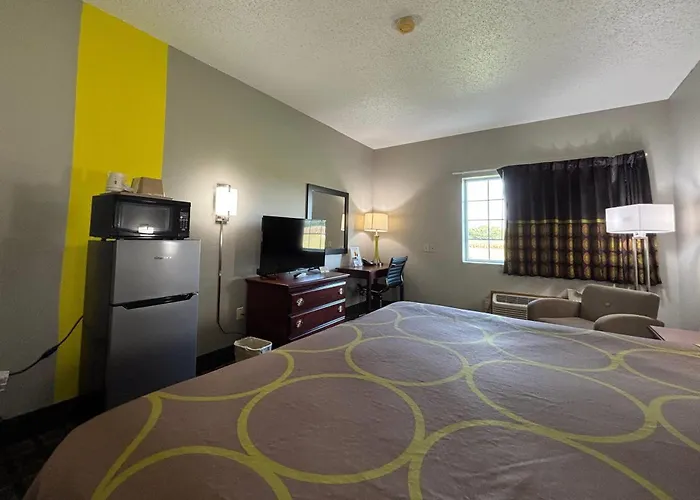 Super 8 By Wyndham Mt. Carmel Il 2*