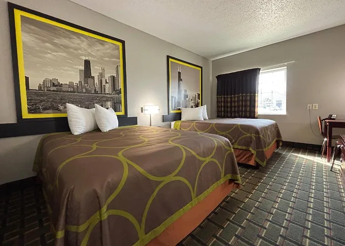 Super 8 By Wyndham Mt. Carmel Il Hotel
