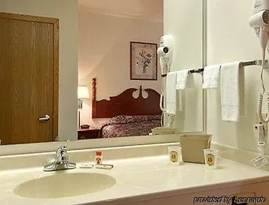 Super 8 By Wyndham Mt. Carmel Il Mount Carmel